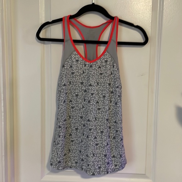 Nike dry-fit top size M - Picture 1 of 2